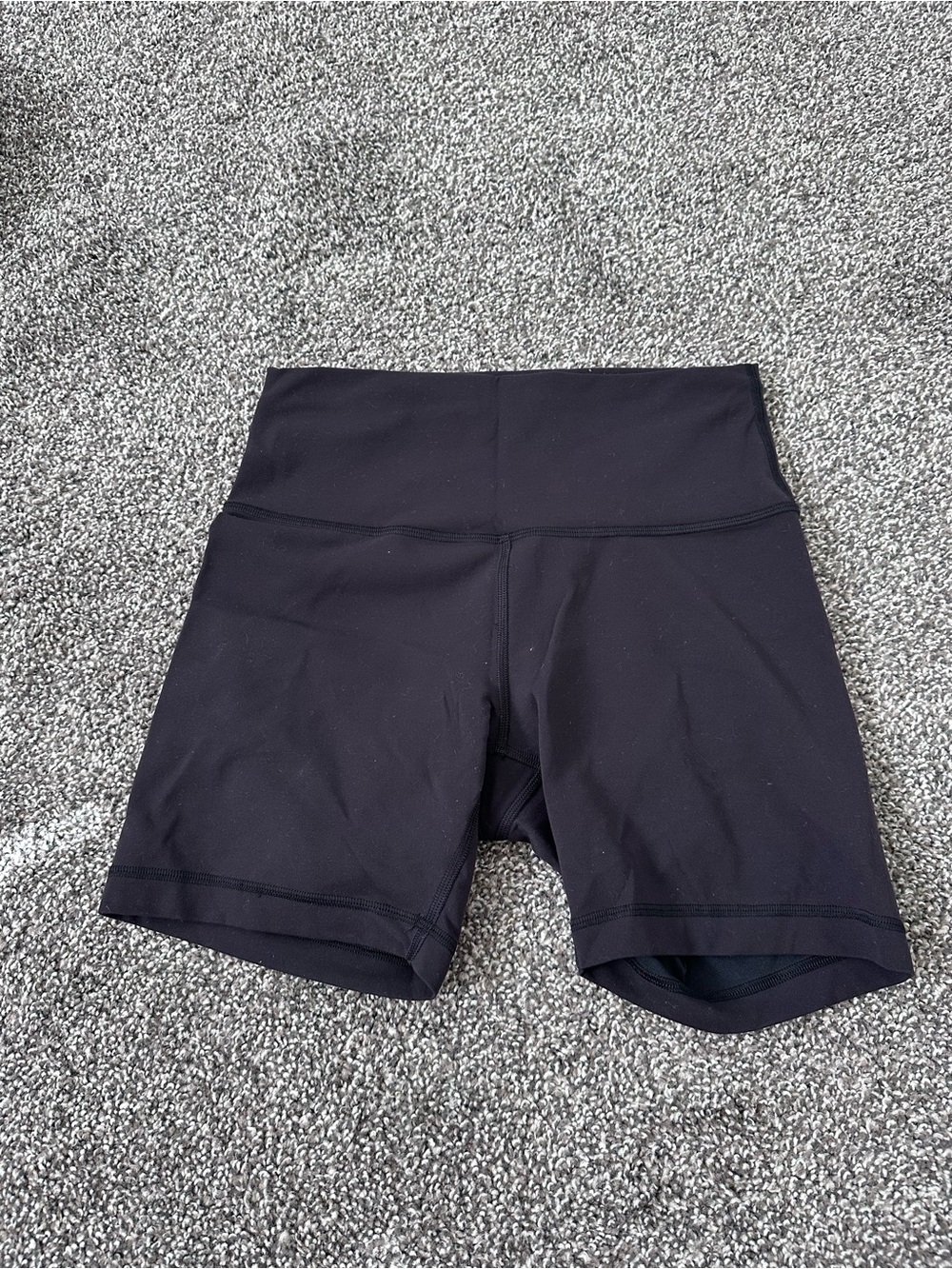 Lululemon Wunder Train High Rise Shorts